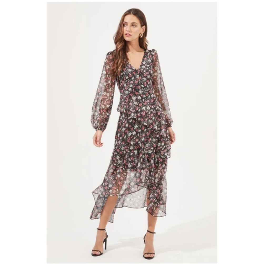 NWT - ASTR The Label Floral Midi Dress Size Small